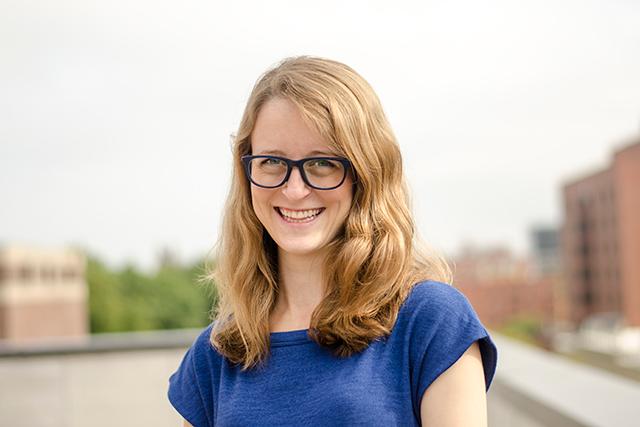 Headshot of Caitlin Weber